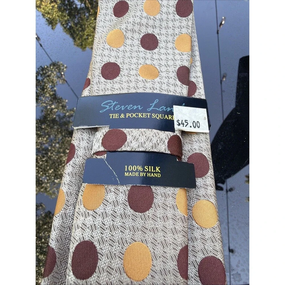 Steven Land The Big Knot 100% silk tie Light Color Brown Gold polka dotted Nice